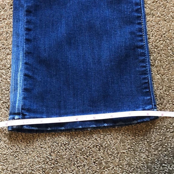 Cambridge Distressed Blue Jeans - Picture 11 of 12